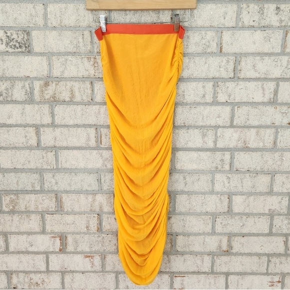 Simon Miller pluto mesh skirt euc - Picture 4 of 5